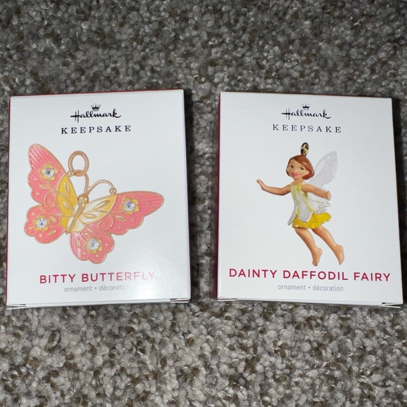 Hallmark keepsake ornaments - Picture 1 of 5